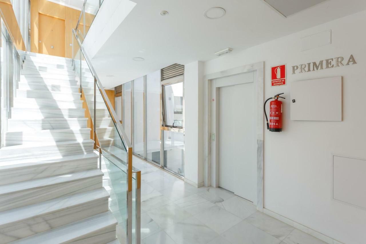 Real Escuela Home جيريز المظهر الخارجي الصورة